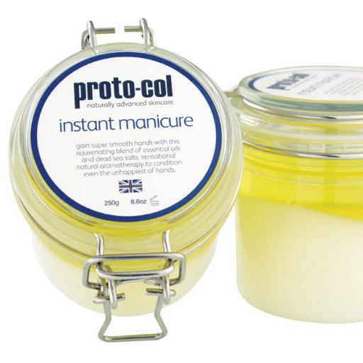 Exfoliating Manicure Instant 250 gr